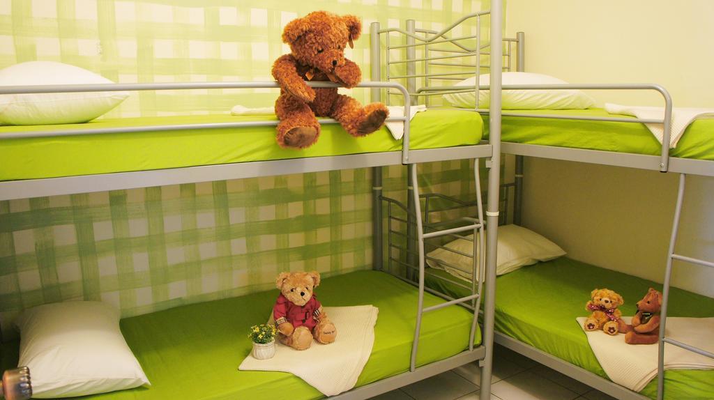 The Big Bear Home Malacca Ruang foto
